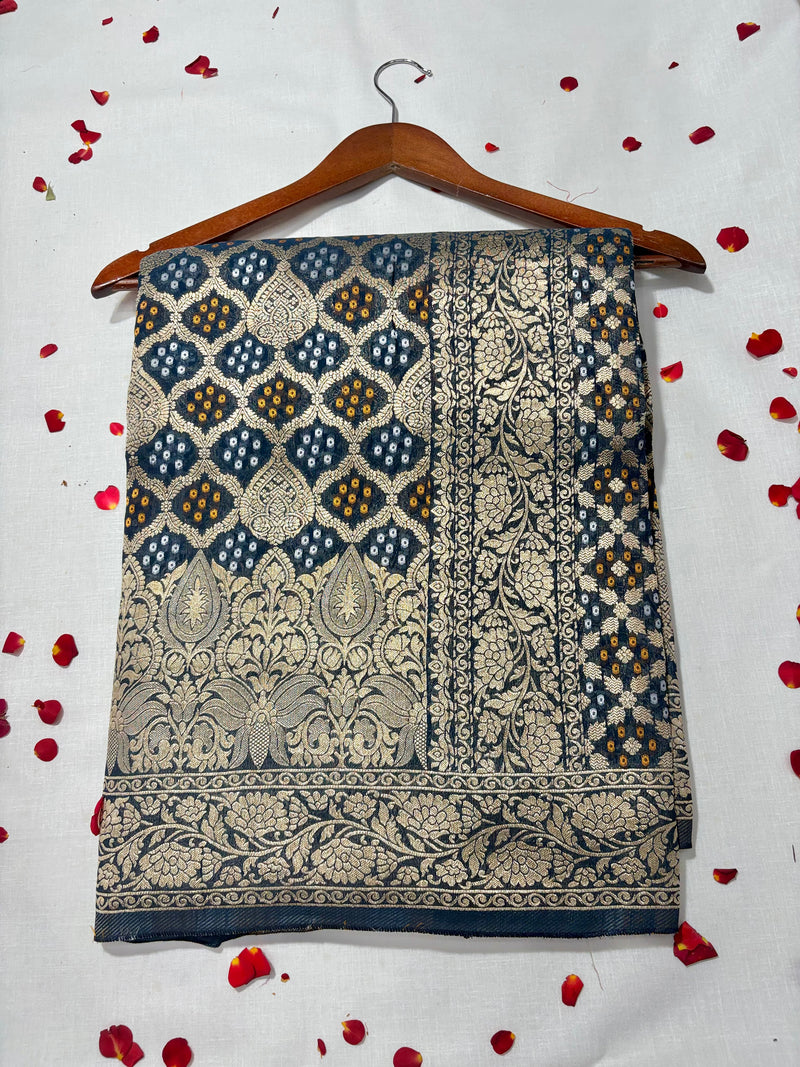 Pure Khadi Georgette Bandhini Banaras Saree - View 1