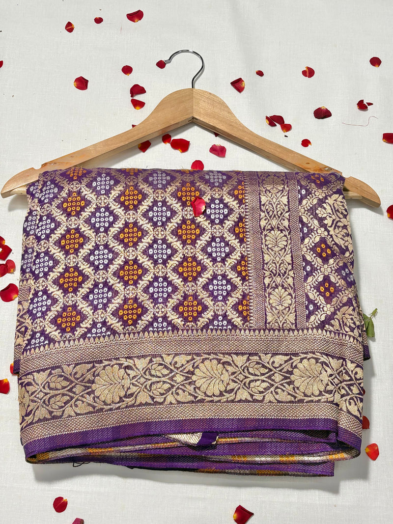 Pure Khadi Georgette Bandhini Banaras Saree - View 1